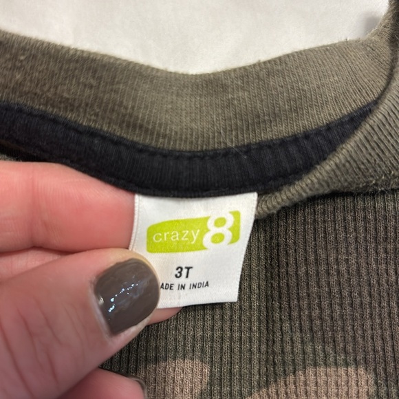 Crazy 8 size 3T camouflage boys long sleeve warm shirt- greens and browns - Picture 3 of 4